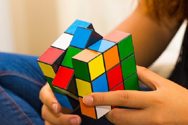 Fakta Menarik Permainan Rubik Yang Harus Di Ketahui